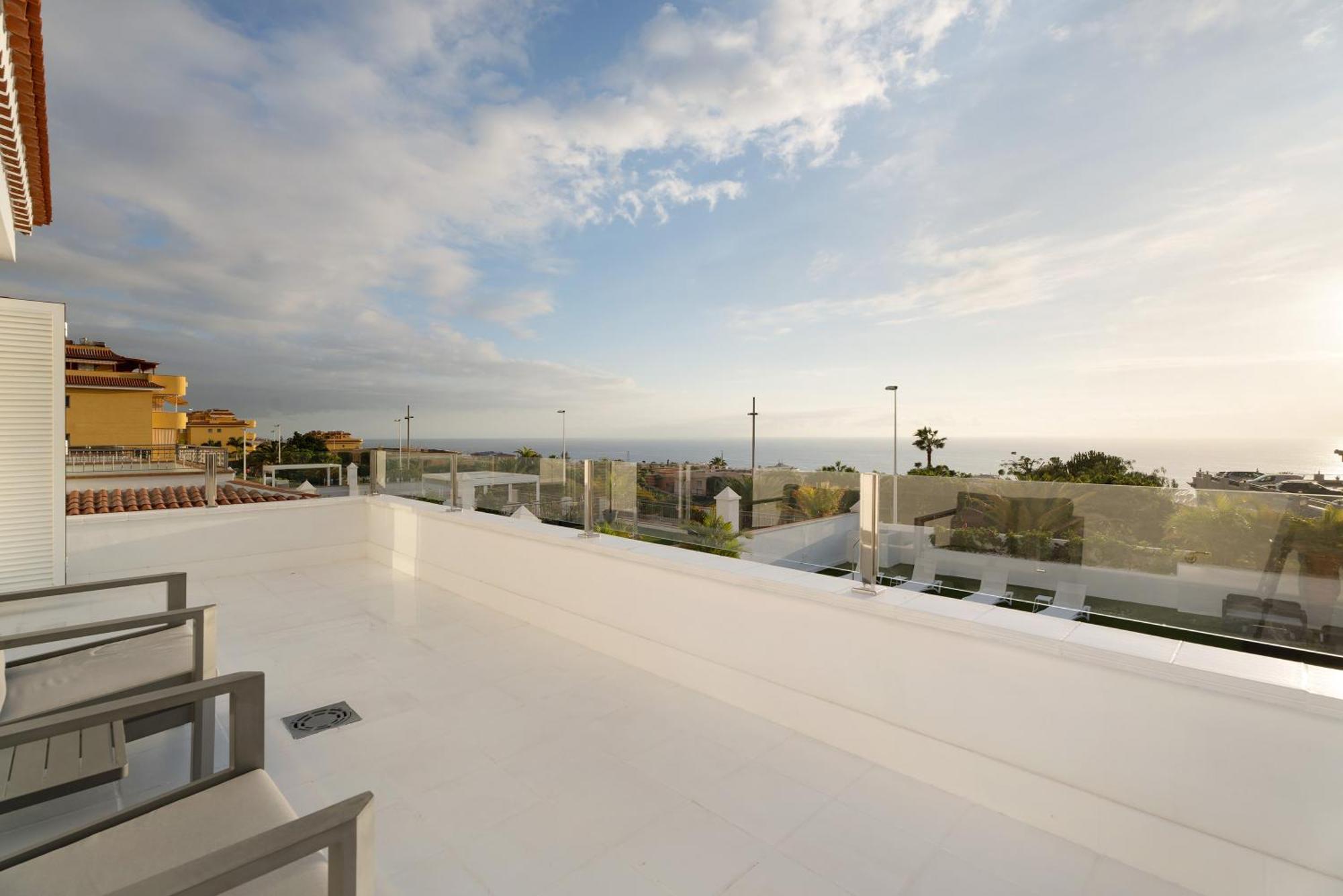 Espectacular Villa Aurora By Paramount Holidays Puerto de Santiago  Exterior photo